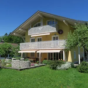 https://ferienwohnung-reiteralmblick-regina-hausl.com-bavaria.com